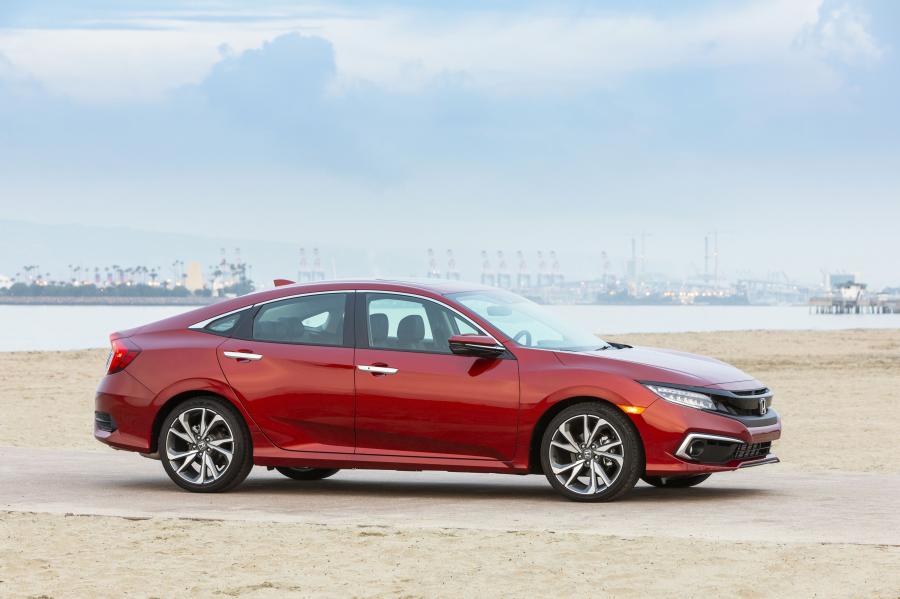  Honda Civic Sedan (FC) 2018 года  (NA) (фото 21 из 51)